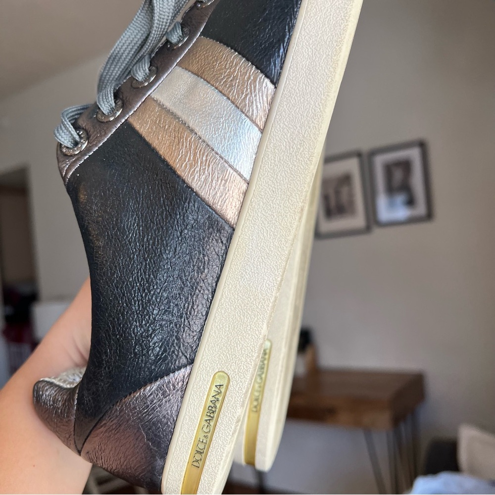 Dolce & Gabbana Metallic Black/Grey Leather Striped Lace Up Sneakers Size 8.5 - Picture 9 of 16